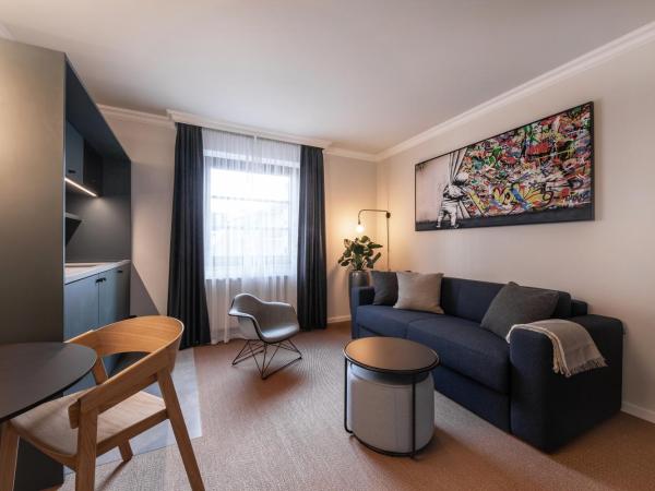 B-Hotel : photo 7 de la chambre appartement de ville