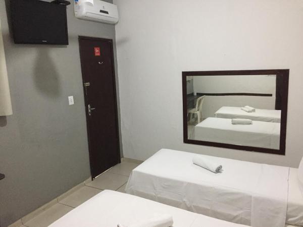 Novo Hotel Barro Preto : photo 1 de la chambre chambre lits jumeaux