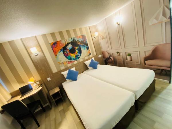 Hotel RBX - Roubaix Centre : photo 8 de la chambre chambre lits jumeaux standard
