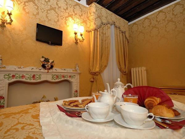 Residenza La Loggia : photo 4 de la chambre chambre double ou lits jumeaux supérieure