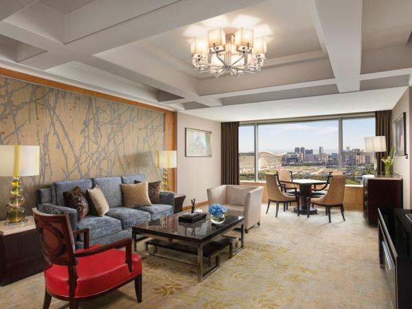 InterContinental Century City Chengdu, an IHG Hotel : photo 2 de la chambre suite 1 chambre avec accès au club lounge

