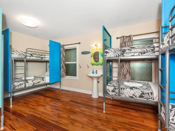 Samesun Ocean Beach Hotel & Hostel : photo 1 de la chambre lit dans dortoir mixte de 8 lits