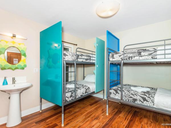Samesun Ocean Beach : photo 4 de la chambre lit dans dortoir mixte de 8 lits 