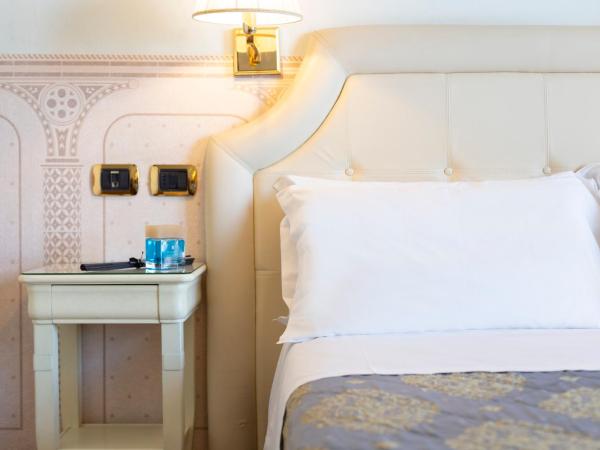 Hotel Baia Imperiale : photo 5 de la chambre chambre double Économique