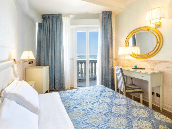 Hotel Baia Imperiale : photo 5 de la chambre chambre double ou lits jumeaux classique