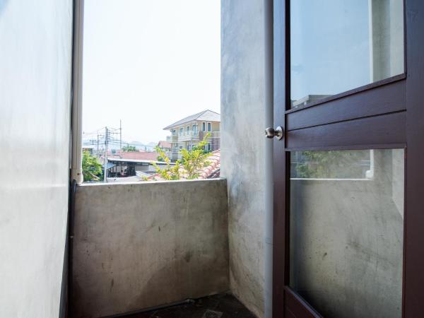 Lovely Guesthouse 94 : photo 9 de la chambre chambre double standard