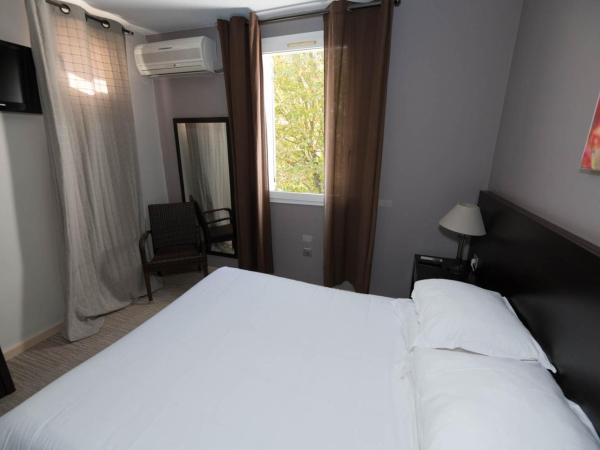 Domaine de la Petite Isle - Luberon : photo 4 de la chambre chambre familiale (4 adultes)