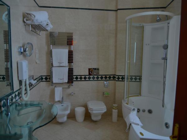 Livingston Hotel : photo 3 de la chambre chambre double ou lits jumeaux - vue sur mer