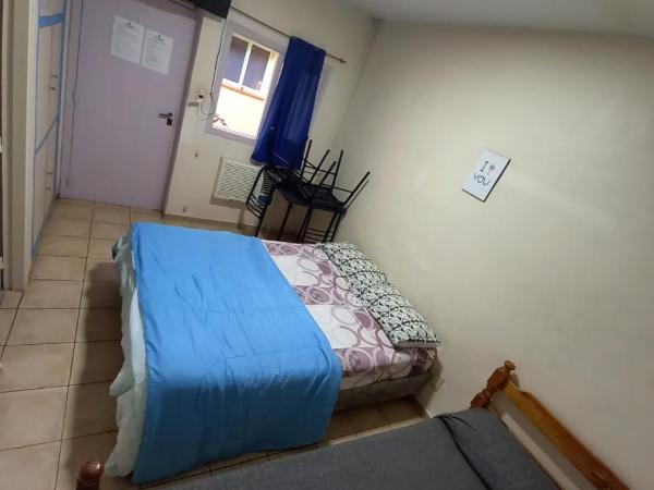 Black Sheep International Hostel : photo 4 de la chambre chambre triple classique