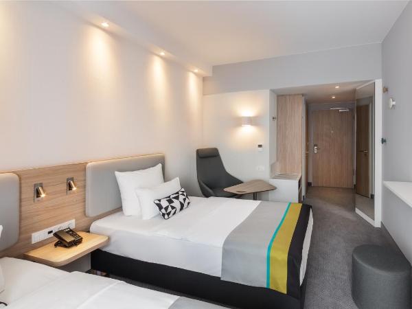 Holiday Inn Express Düsseldorf - Hauptbahnhof, an IHG Hotel : photo 2 de la chambre chambre lits jumeaux standard