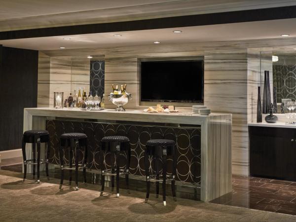 Four Seasons Hotel Las Vegas : photo 3 de la chambre suite penthouse lit king-size