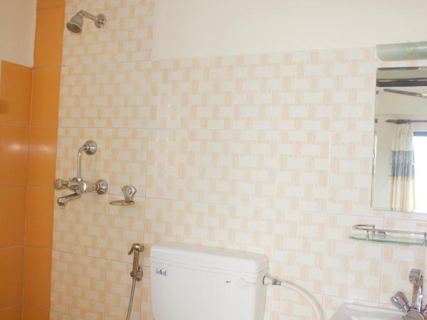 Hotel Garuda Inn : photo 2 de la chambre chambre triple deluxe