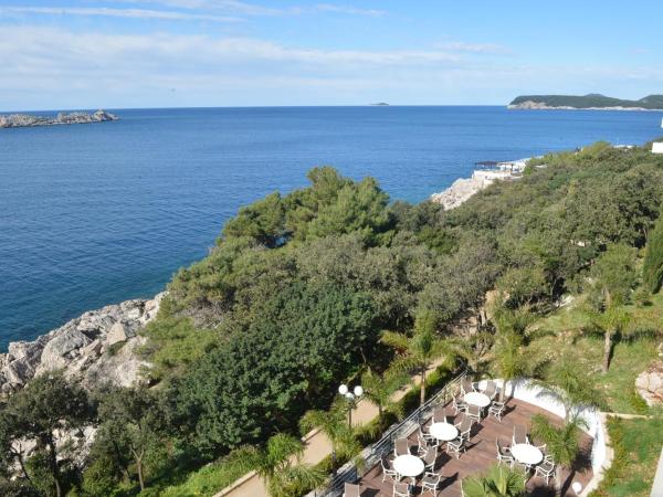 Royal Princess Hotel : photo 7 de la chambre suite de luxe avec balcon - vue sur mer