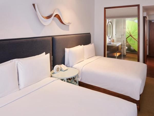 Hyatt Centric Waikiki Beach : photo 1 de la chambre chambre double avec 2 lits doubles