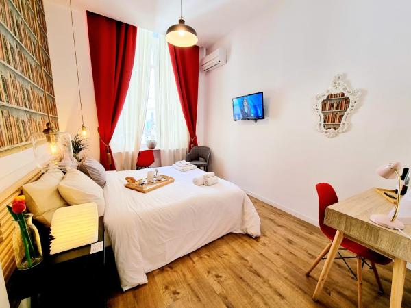 Daily Napoli - Lungomare : photo 4 de la chambre chambre double
