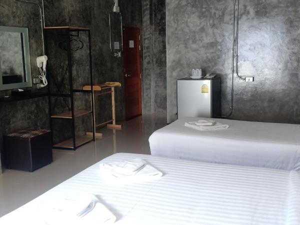 Makan Resort : photo 7 de la chambre deluxe triple room (2 beds)