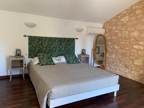 Bastide Sainte Agnès : photo 2 de la chambre chambre double deluxe avec baignoire