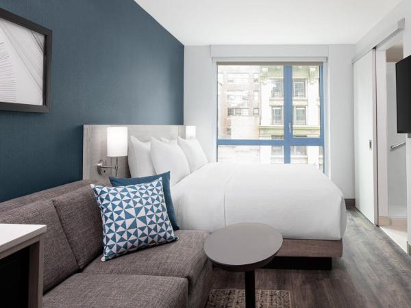 Hyatt Place NYC Chelsea : photo 2 de la chambre chambre lit king-size avec canapé-lit