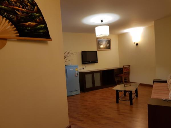 Pangviman Place Resotel SHA Plus : photo 8 de la chambre suite lit king-size