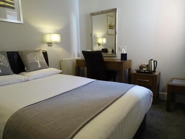 The Beeches Hotel & Leisure Club : photo 4 de la chambre petite chambre double