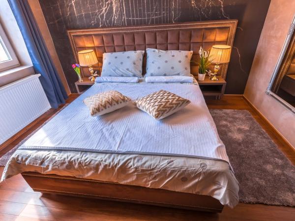 Seven Stories Rooms, 4th Floor, no elevator : photo 7 de la chambre chambre double deluxe