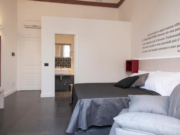 Nostos rooms & Apartments : photo 8 de la chambre chambre double supérieure avec balcon