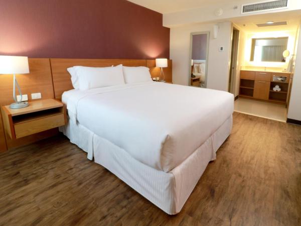 Staybridge Suites Guadalajara Expo, an IHG Hotel : photo 6 de la chambre suite 1 chambre lit king-size avec canapé-lit