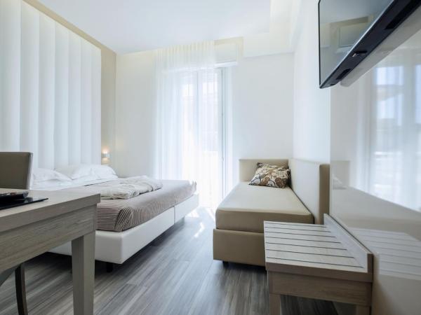 Hotel Stella D'Oro : photo 4 de la chambre chambre triple supérieure