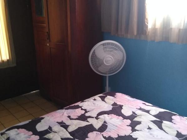 Hostal don Felipe : photo 4 de la chambre chambre double