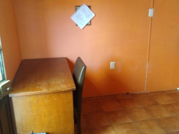 Hostal don Felipe : photo 3 de la chambre chambre double avec salle de bains commune