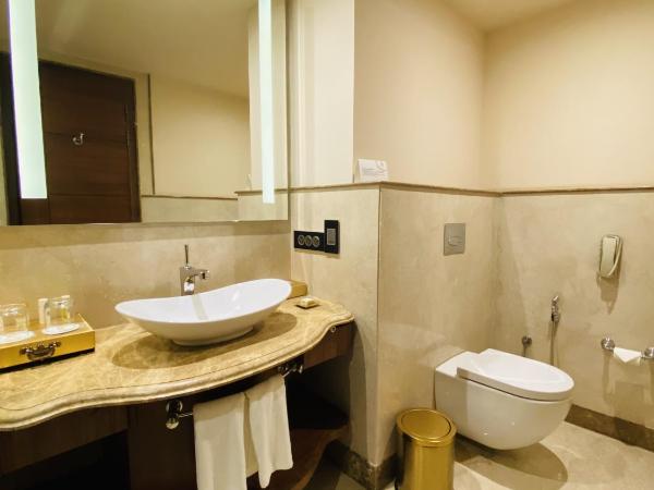 Seven Seas Hotel : photo 7 de la chambre chambre deluxe double ou lits jumeaux