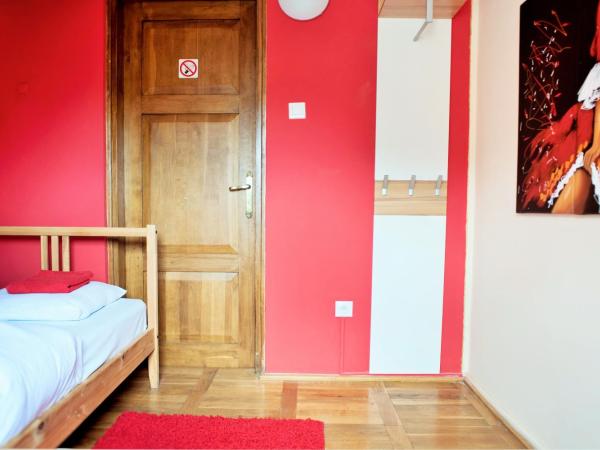 Hostel Bailando Wroclawska 25 : photo 2 de la chambre chambre double Économique