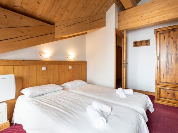 Chalet des Neiges Plein Sud : photo 8 de la chambre appartement (12 adultes)