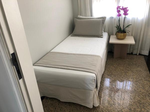 Plaza Inn Small Town Flat : photo 6 de la chambre chambre triple