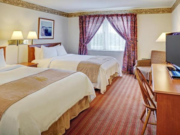 Coastal Inn Halifax - Bayers Lake : photo 4 de la chambre chambre avec 2 grands lits queen-size