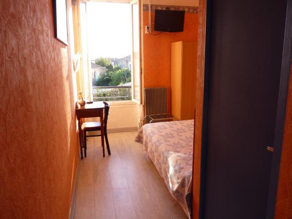Hotel Régina : photo 5 de la chambre chambre double