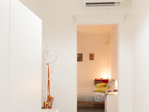 Archita Guest House : photo 7 de la chambre chambre double deluxe avec lit d'appoint