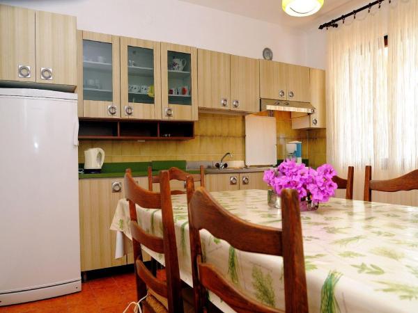 Apartments Mandica : photo 9 de la chambre appartement 3 chambres