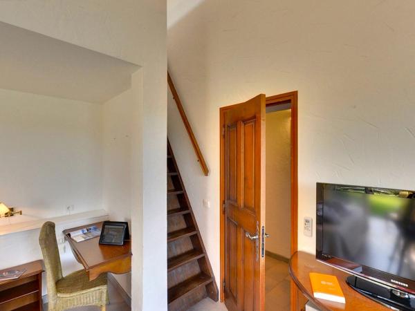 Hôtel L' Estelle en Camargue : photo 8 de la chambre chambre quadruple