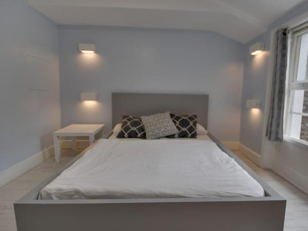 Astor Kensington Hostel : photo 1 de la chambre chambre lit king-size