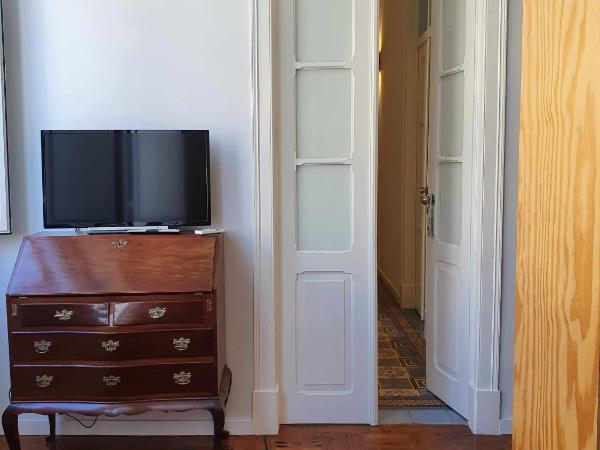 Baron Faro - Guest House : photo 1 de la chambre chambre triple avec salle de bains privative