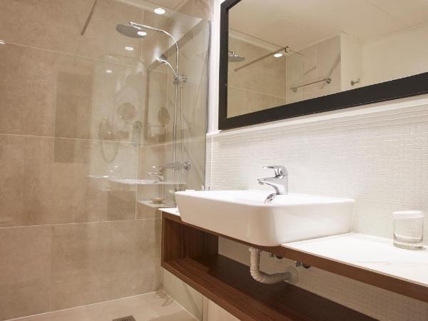 U-Sense Sevilla Centro : photo 10 de la chambre chambre double ou lits jumeaux supérieure