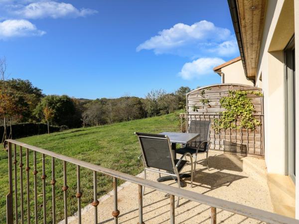 Hotel Le Mas de Castel - Piscine chauffee : photo 3 de la chambre chambre double premium avec terrasse privée