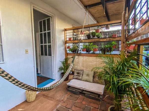 Shaka House : photo 4 de la chambre chambre double avec salle de bains privative