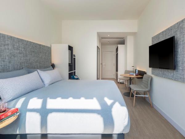 INNSIDE by Meliá Madrid Gran Vía : photo 5 de la chambre chambre innside - vue sur gran vía