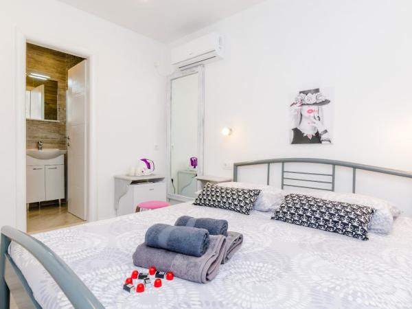 Guest House Nikolina : photo 5 de la chambre chambre double standard