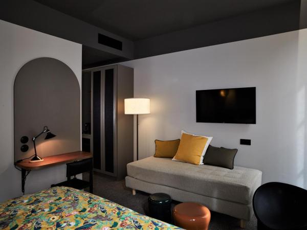 Hôtel de l'Abbaye Lyon - Boutique Hôtel : photo 1 de la chambre chambre supérieure - l’Élégante