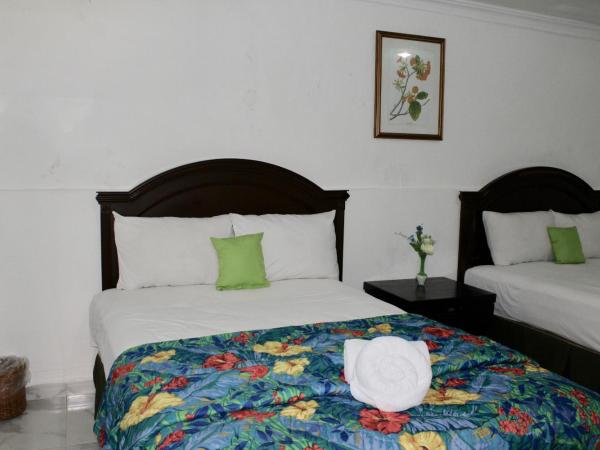 Hotel El Cid : photo 2 de la chambre chambre double standard avec 2 lits doubles