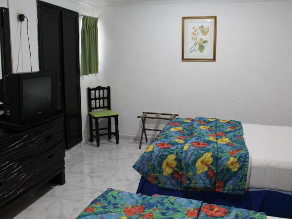 Hotel El Cid : photo 5 de la chambre chambre double standard avec 2 lits doubles