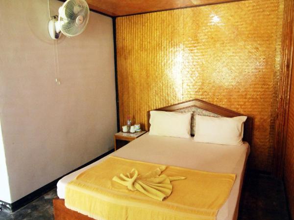 Lanta Coral Beach Resort : photo 1 de la chambre bungalow bambou 